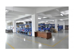 Regular Warehouse 004